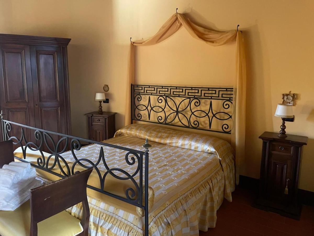 Il Castello Dei Principi Sanseverino Viggianello Eksteriør billede