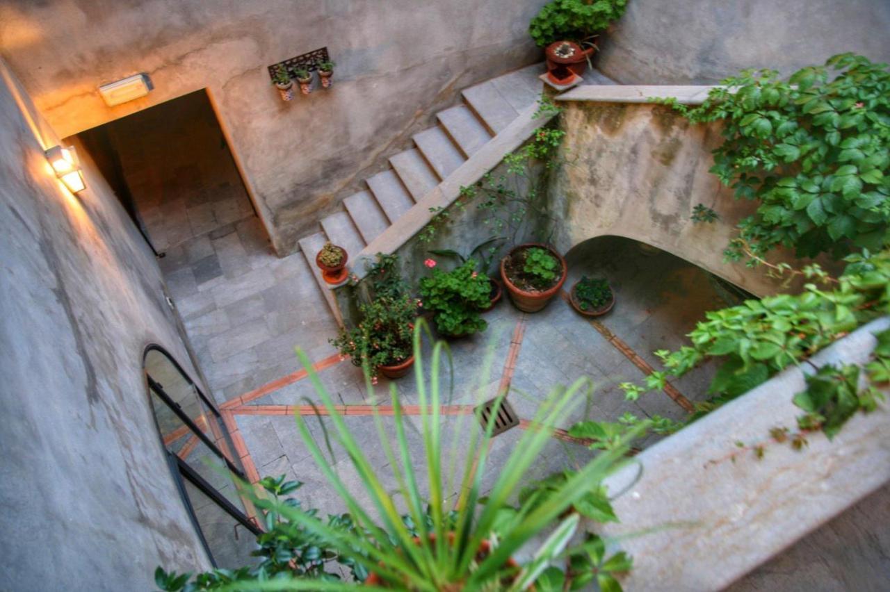 Il Castello Dei Principi Sanseverino Viggianello Eksteriør billede